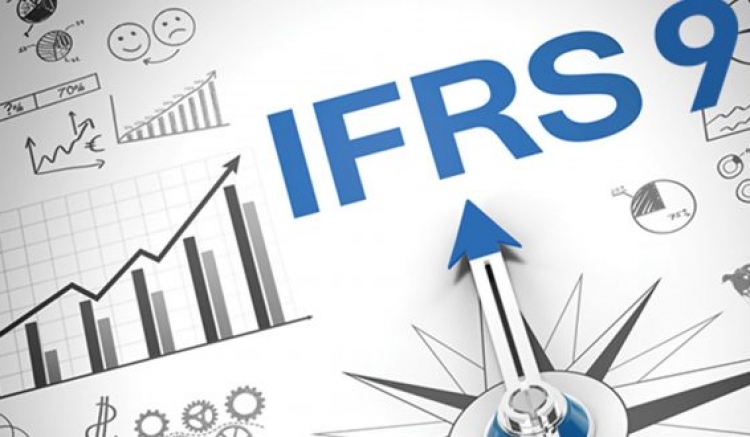 المعيار الدولي لإعداد التقارير المالية  IFRS 9